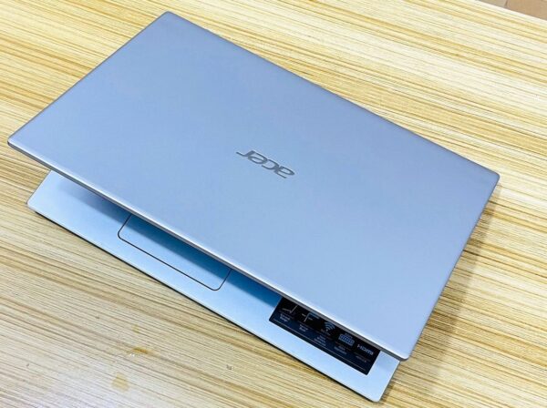 Acer Aspire A115-32 dual core