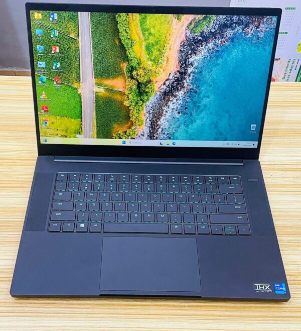 Gaming laptop Razer Blade 15 core i7 – Image 2