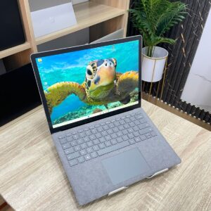 Surface laptop 3 1867 core i5