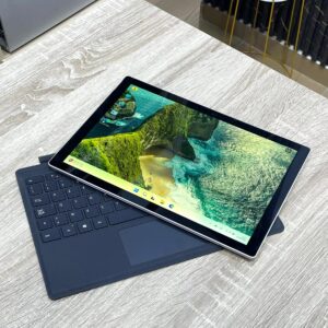 Surface Pro 6 1796 core i5