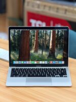 MacBook Air 2020 core i3