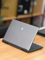 ALIENWARE m16 R2 Ultra 7 14th génération (2024) RTX 4070 08Go dédiée