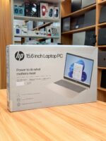 HP LAPTOP 15 core Ultra 5 14th génération(Neuf en carton)