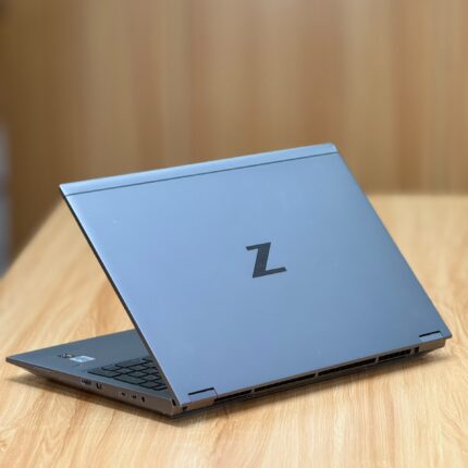 HP ZBOOK FURY 15 G7 Mobile Workstation core i7 10th génération dédiée 04Go
