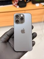 IPHONE 15 PRO eSIM